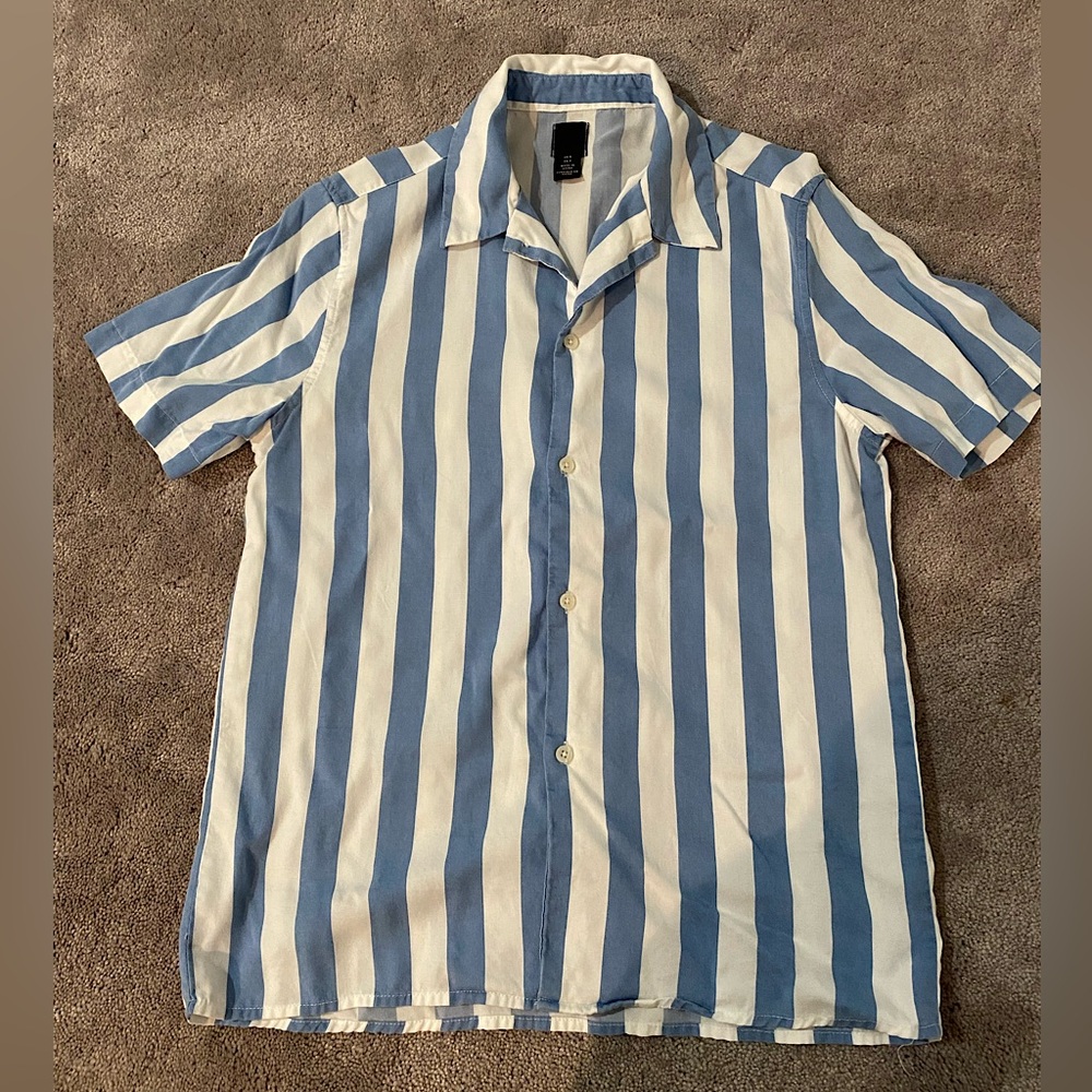 H&M Mens Button Up